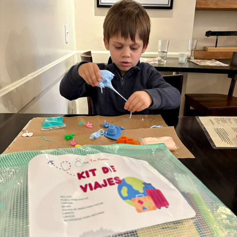 Kit de viajes para niños/as